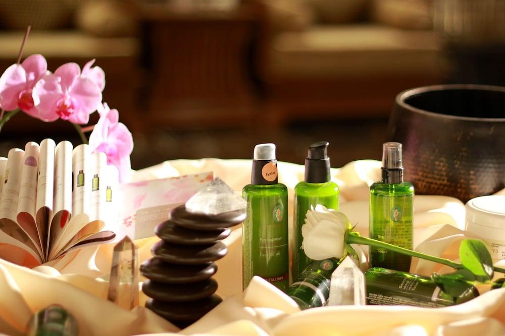 The Kunlun Hotel 5*