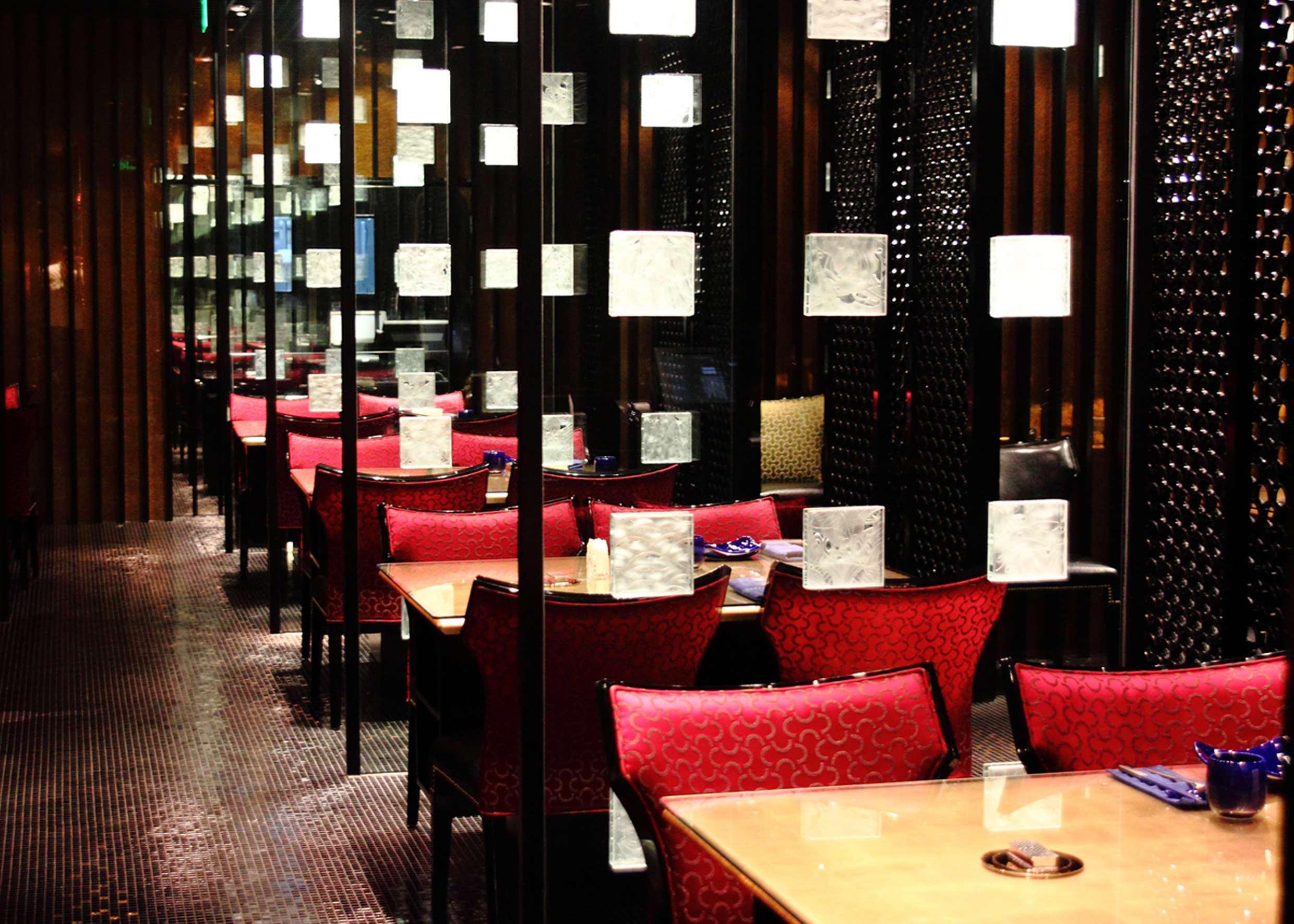 The Kunlun 5* Pequim