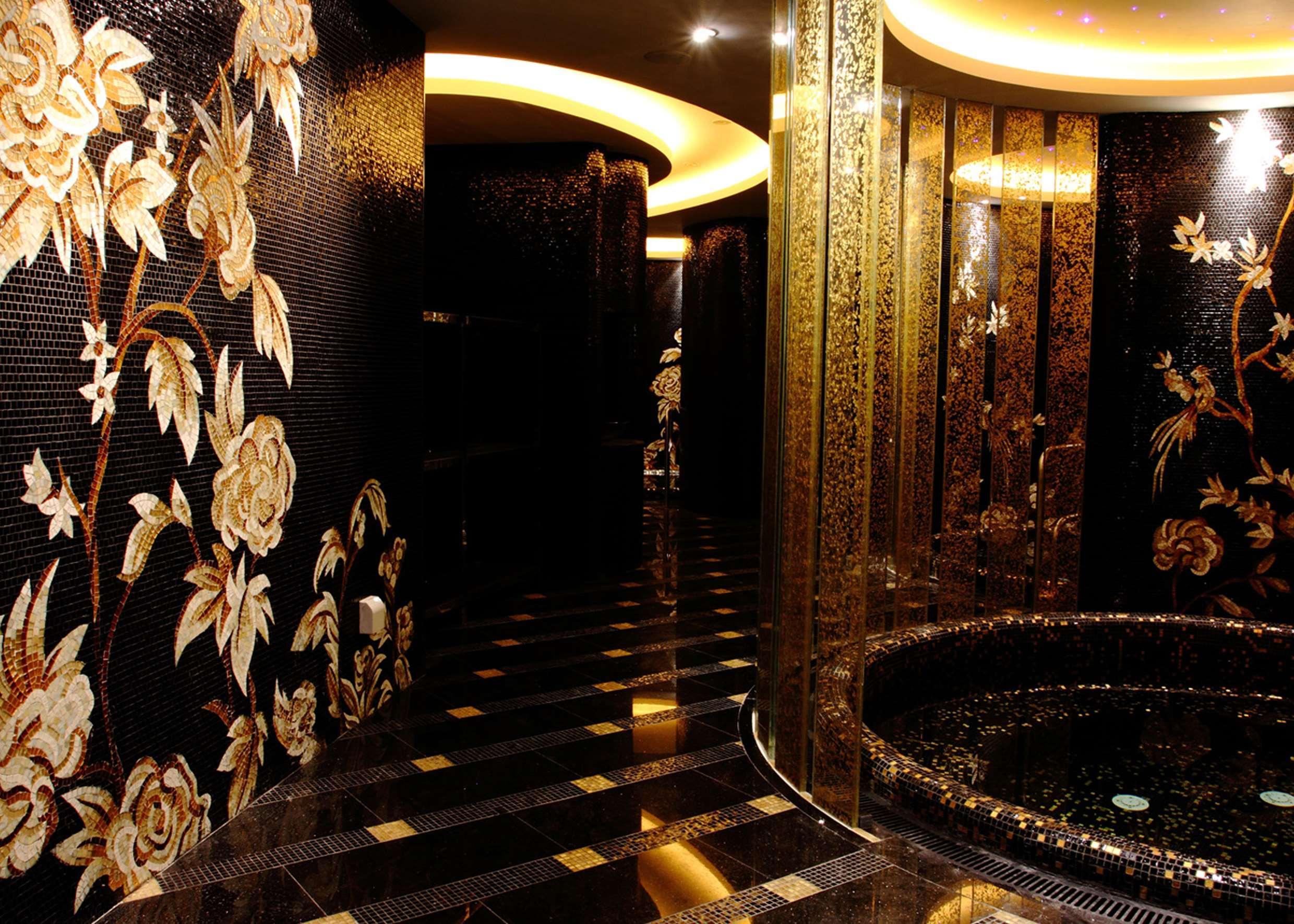 The Kunlun Hotel